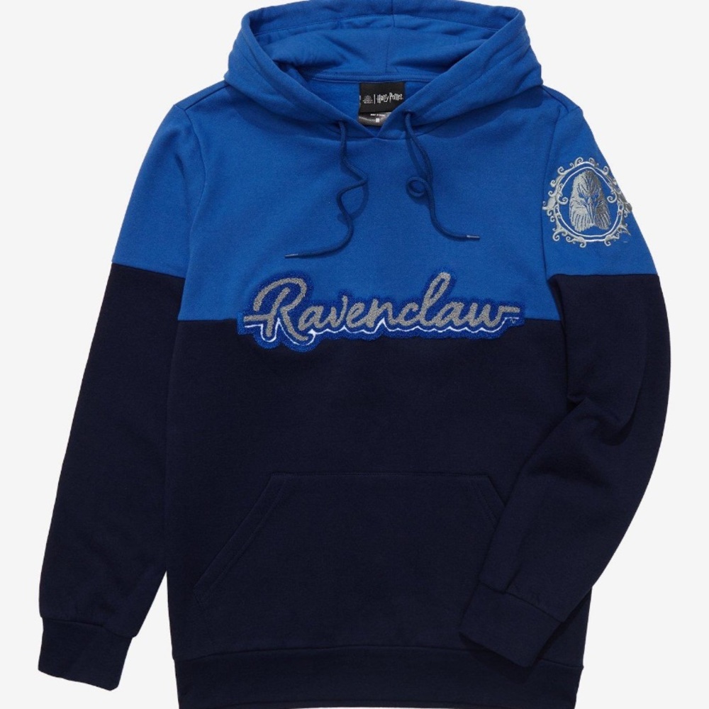 Harry Potter Ravenclaw‎ Crest Panel Hoodie Boxlunch Exclusive